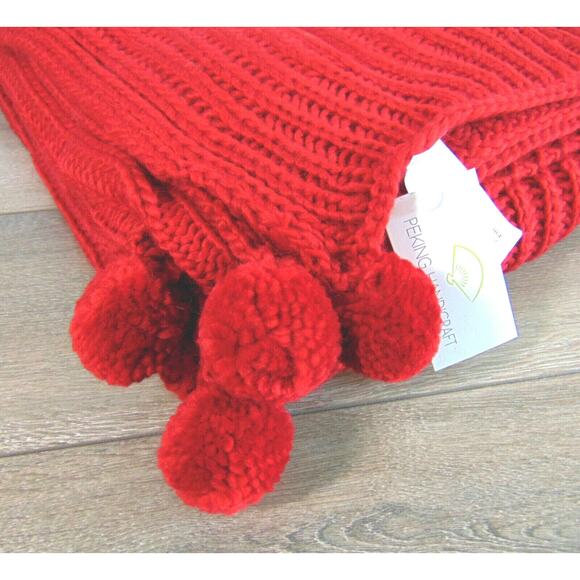 NEW Chunky Cable Knit POM POM THROW BLANKET Red 50x60" Cozy by Peking Handicraft - Picture 6 of 7